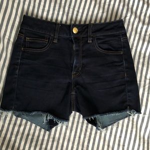 High waisted stretchy jean shorts